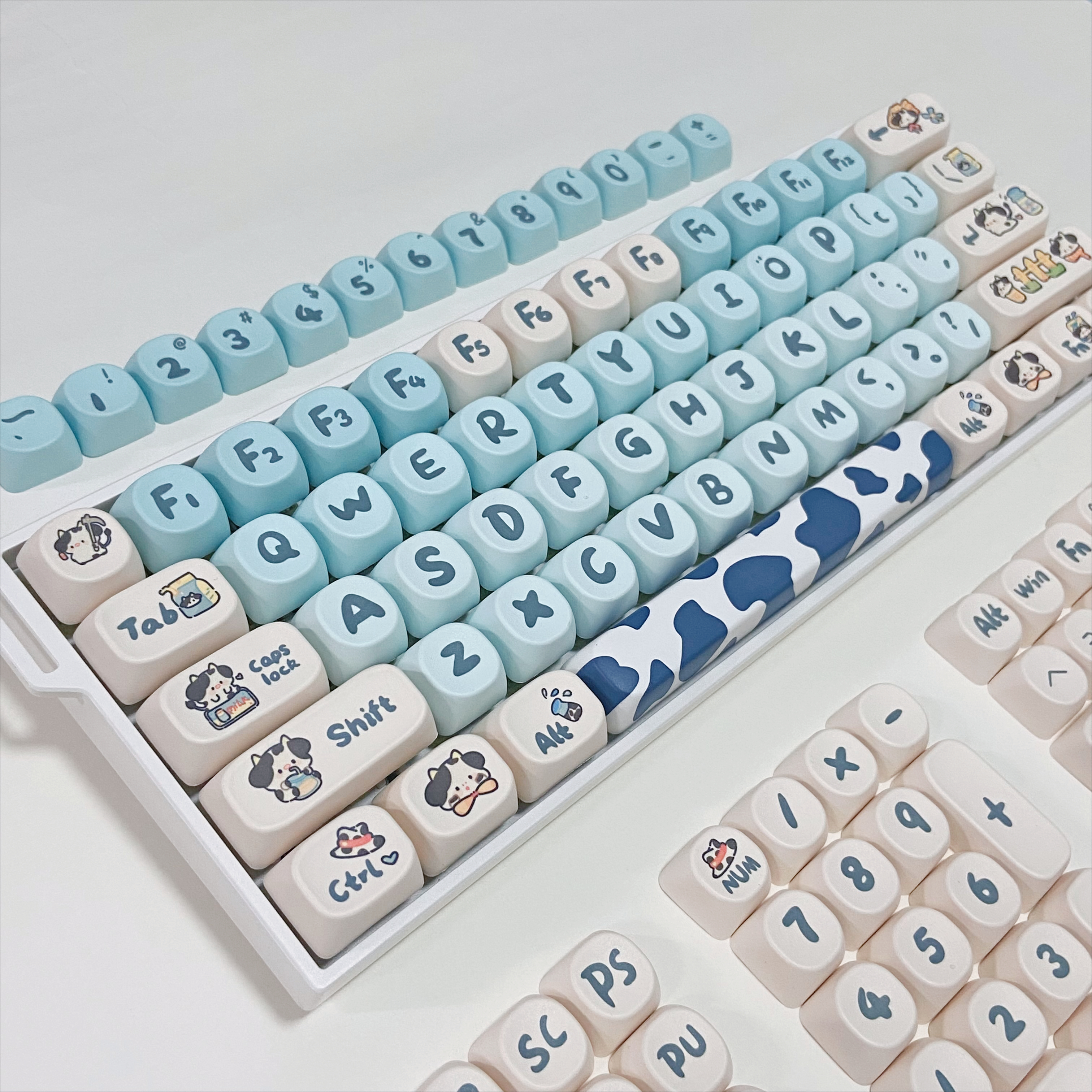 Blauwe Koe Keycaps voor Mechan - Gaming Keyboard Blue recensie en prijs