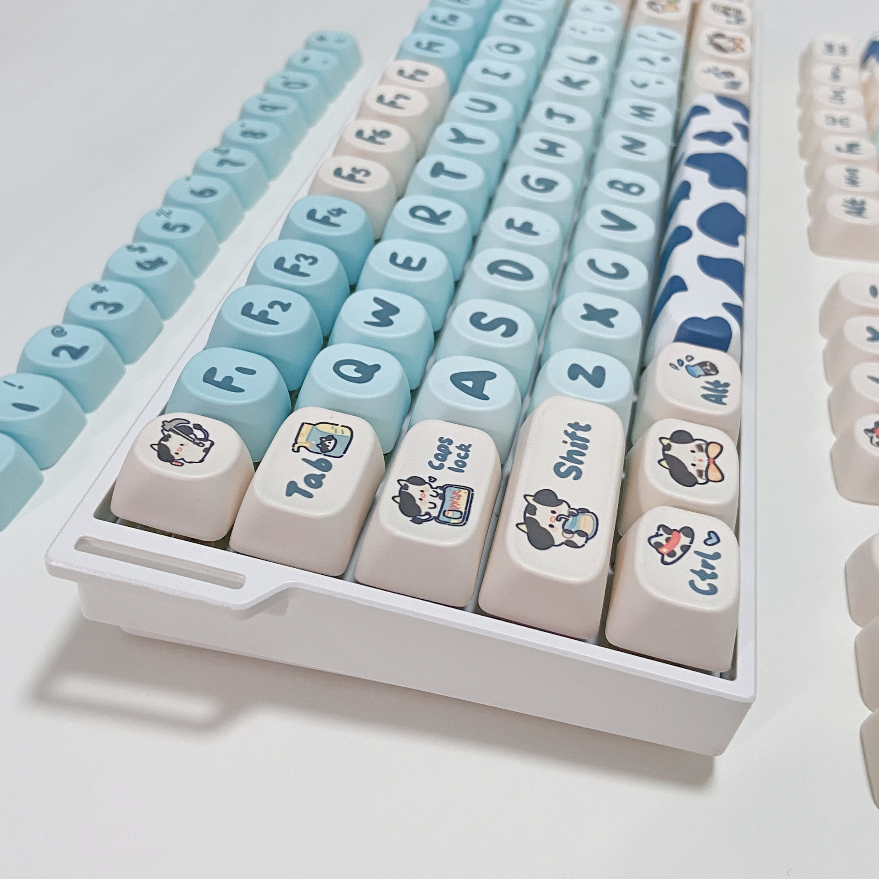 Blauwe Koe Keycaps voor Mechan - Gaming Keyboard Blue recensie en prijs