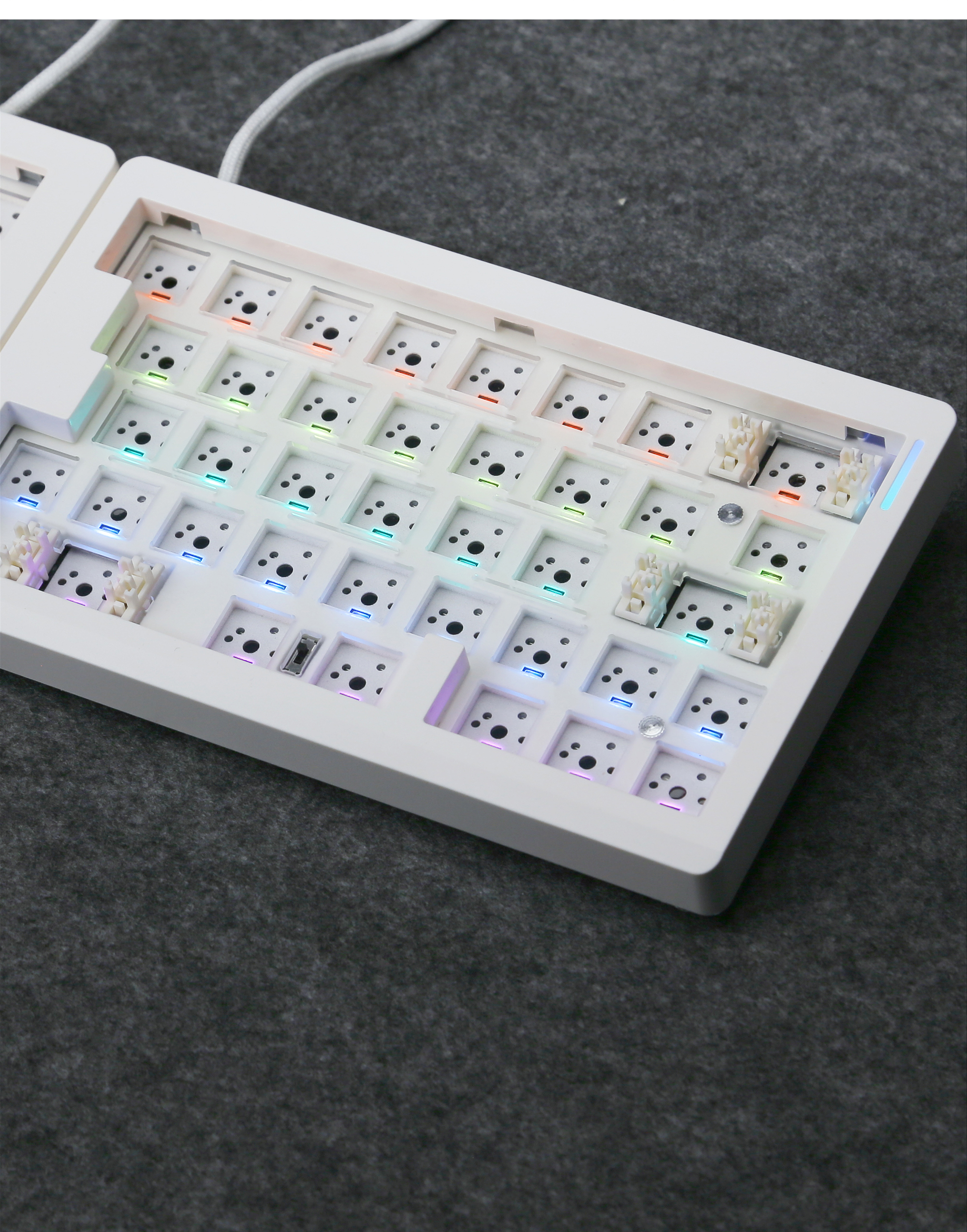 ZUOYA GMK70 VIA/Qmk aparte gam - Gaming Keyboard Hot Swappable recensie en prijs